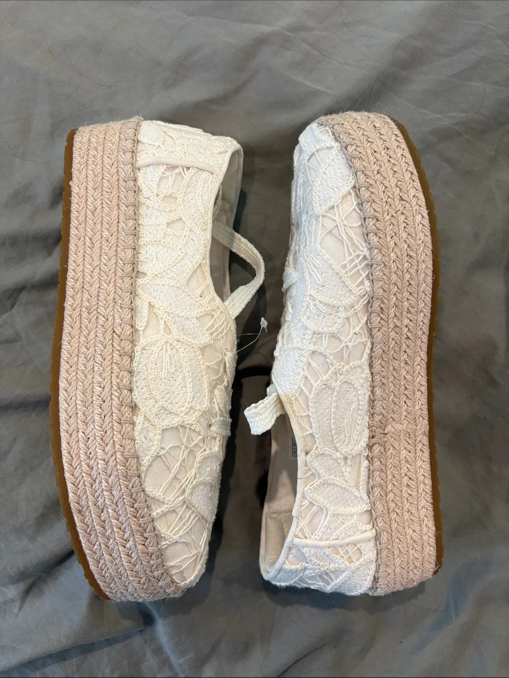 Tom’s Valencia Lace-Up Platform Espadrille